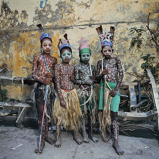Phyllis Galembo - Les Indians, Jacmel, Haiti