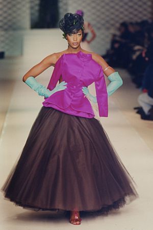 Jean Paul Gaultier (Naomi Campbell)